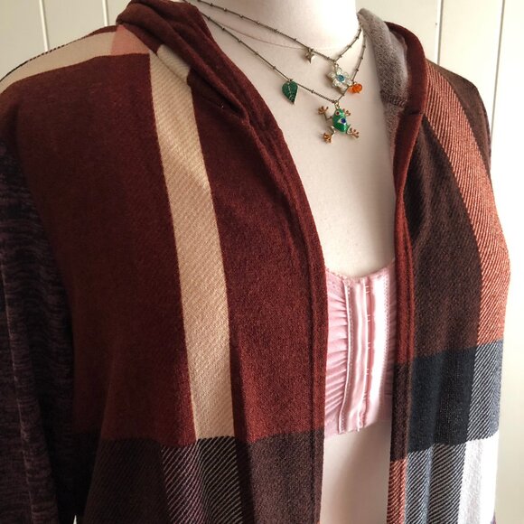 Plaid Hooded Cardigan Sweater Plus Sizes - Picture 5 of 6